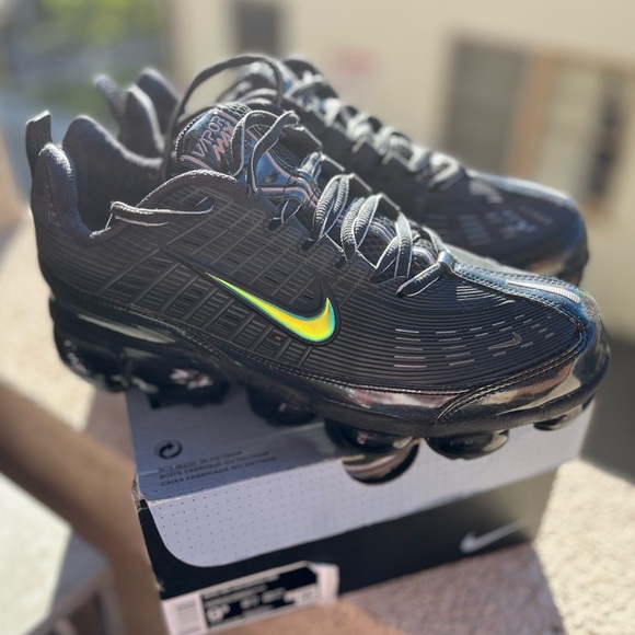 Nike Air VaporMax 360 BLACK - Picture 5 of 13